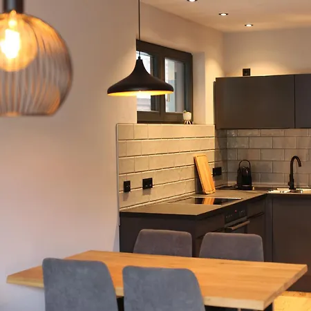 Апартаменти Griabig Mit Sauna Und Wellnessbereich Гарміш-Партенкірхен